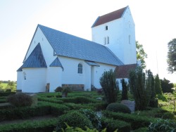 Tårup kirke. Foto 4/9 2021